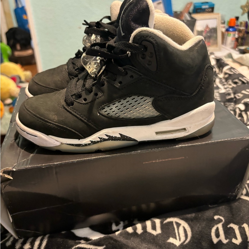 Air Jordan 5s Oreo